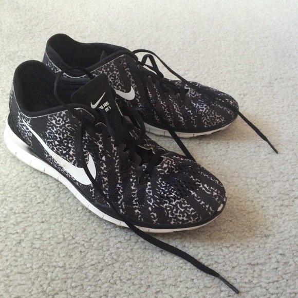 Nike Shoes - Nike Training Sneakers